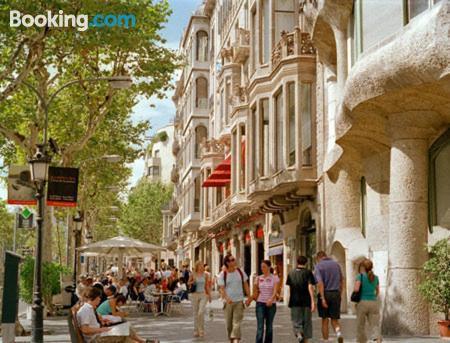 Good-home Paseo De Gracia 2* Barcelone